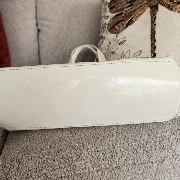 đź’ĄCLEARANCEđź’Ą AUTHENTIC VINTAGE BEIGE PATENT LEATHER DOONEY & BOURKE - Picture 3 of 16